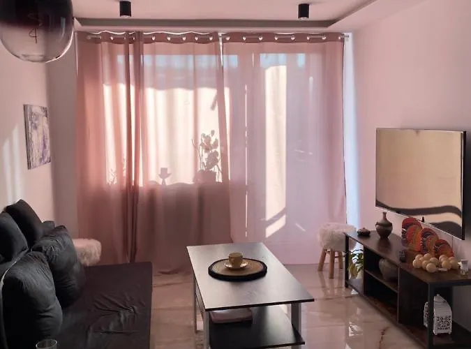 شقة Z Balkonem I Widokiem Na Morze W Sopocie Blisko Opery Lesnej سوبوت